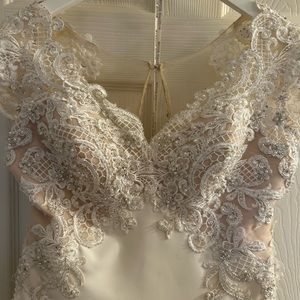 Maggie Sottero wedding dress